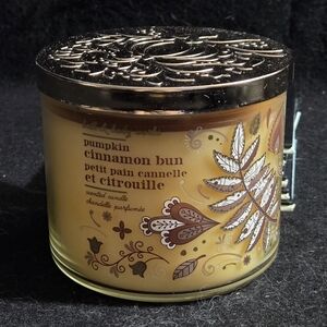 Bath & Body Works Pumpkin Cinnamon Bun Scented Candle